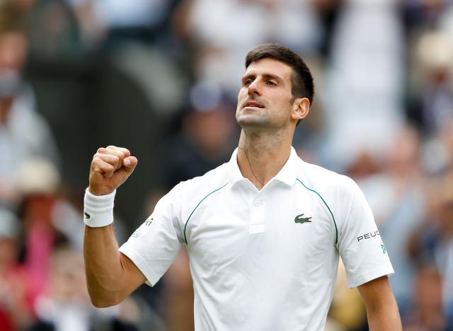 必发体育-温网八强战德约费德勒占优 另两场比赛颇具悬念