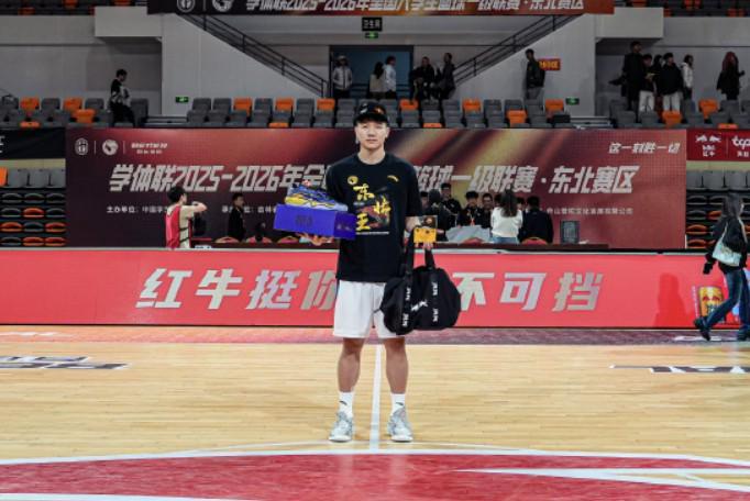 必发APP-CUBAL东北区决赛：清华大学80-72北京大学夺得冠军，石奎FMVP